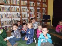 W bibliotecznej krainie krasnoludków